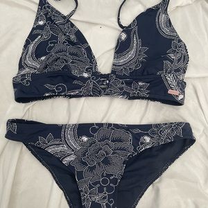 Roxy bikini